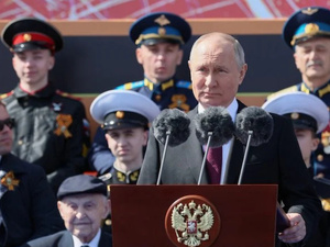بوتين يشدد على تعزيز التعاون العسكري التقني مع الدول الأجنبية رغم العقوبات بوتين يشدد على تعزيز التعاون العسكري التقني مع الدول الأجنبية رغم العقوبات