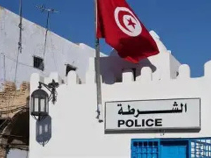 تونس: حملة تنديد واسعة عقب اعتقال المحامي والمعارض العياشي الهمامي تونس: حملة تنديد واسعة عقب اعتقال المحامي والمعارض العياشي الهمامي