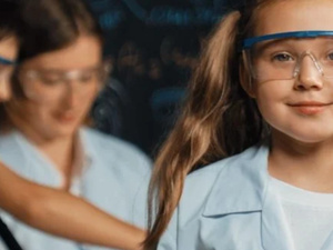 ست علامات تشير إلى نضج الطفل العاطفي بحسب خبيرة تربية ست علامات تشير إلى نضج الطفل العاطفي بحسب خبيرة تربية