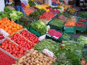 تقرير يفضح هشاشة الإنفاق الأسري : 89,2% من دخل الأسر المغربية يذهب للاستهلاك