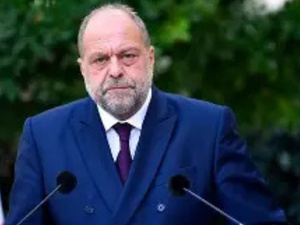 إريك دوبونت-مورتي يعود إلى المغرب بعرضه الفردي إريك دوبونت-مورتي يعود إلى المغرب بعرضه الفردي