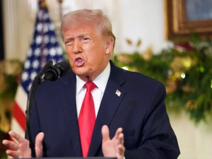 ترامب يختتم العام بخطاب مقتضب: الاقتصاد والمهاجرون في صلب الرسائل ترامب يختتم العام بخطاب مقتضب: الاقتصاد والمهاجرون في صلب الرسائل