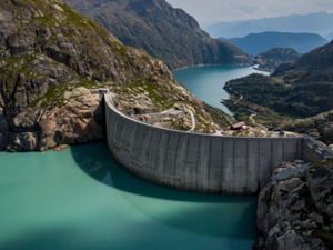 معدل ملء السدود بالمملكة يقارب 33 في المئة وسط استمرار العجز المائي معدل ملء السدود بالمملكة يقارب 33 في المئة وسط استمرار العجز المائي