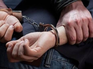 تعاون أمني مغربي-فرنسي يسفر عن تسليم زعيم شبكة للمخدرات في ليل