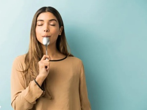 لماذا نشعر بالذنب عند ترك اللقمة الأخيرة؟ العلم يفسّر ما نخفيه على المائدة لماذا نشعر بالذنب عند ترك اللقمة الأخيرة؟ العلم يفسّر ما نخفيه على المائدة