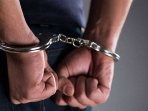 توقيف مشتبه فيه في إطلاق النار على عناصر الشرطة بورزازات خلال محاولة لتهريب المخدرات توقيف مشتبه فيه في إطلاق النار على عناصر الشرطة بورزازات خلال محاولة لتهريب المخدرات