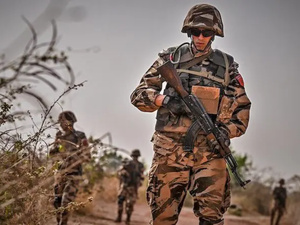 الولايات المتحدة تنفذ ضربة ضد “داعش” في نيجيريا بعد استهداف مسيحيين