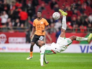 أيوب الكعبي: ملك الضربات المقصية وصعود من دروب الدار البيضاء إلى النجومية الأوروبية أيوب الكعبي: ملك الضربات المقصية وصعود من دروب الدار البيضاء إلى النجومية الأوروبية