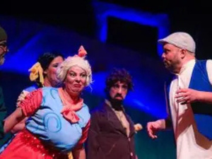 تأثير التجارب الدولية على المسرح المغربي