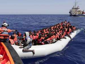 تراجع قياسي للهجرة غير النظامية نحو إسبانيا في 2025… والتعاون مع المغرب في صدارة الأسباب