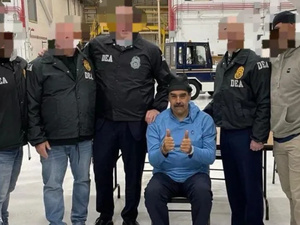 مادورو يمثل اليوم الاثنين أمام القضاء الأمريكي في نيويورك مادورو يمثل اليوم الاثنين أمام القضاء الأمريكي في نيويورك