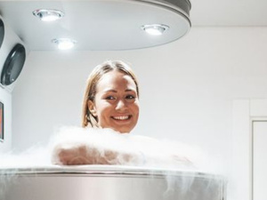 الكرُيوثيرابي: العلاج بالبرودة بين الفوائد والاحتياطات الكرُيوثيرابي: العلاج بالبرودة بين الفوائد والاحتياطات