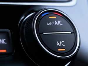 تأثير مكيف السيارة على عزمها: الحقيقة والنصائح العملية