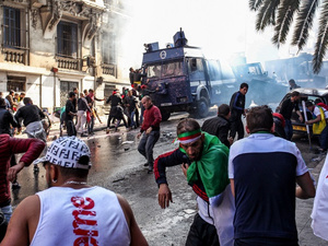 الجزائر على حافة الانفجار الاجتماعي: حين تتحول الأزمة الاقتصادية إلى أزمة حكم
