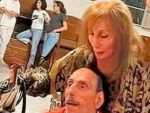 وفاة هلي الرحباني الابن الأصغر لعائلة فيروز وعاصي الرحباني وفاة هلي الرحباني الابن الأصغر لعائلة فيروز وعاصي الرحباني