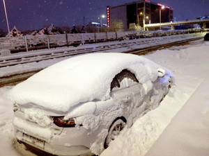 إسطنبول : تعليق الدراسة وإلغاء 54 رحلة جوية لمواجهة سوء الأحوال الجوية