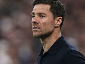 ريال مدريد يطوي صفحة شابي ألونسو ويمنح الثقة لألفارو أربيلوا ريال مدريد يطوي صفحة شابي ألونسو ويمنح الثقة لألفارو أربيلوا