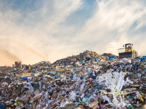 مزبلة مديونة تتحول من مطرح عمومي إلى متنزه أخضر متكامل مزبلة مديونة تتحول من مطرح عمومي إلى متنزه أخضر متكامل