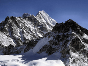 انهيار ثلجي بجبل توبقال يخلف ثلاثة مفقودين واستنفارًا واسعًا لفرق الإنقاذ بإقليم الحوز انهيار ثلجي بجبل توبقال يخلف ثلاثة مفقودين واستنفارًا واسعًا لفرق الإنقاذ بإقليم الحوز