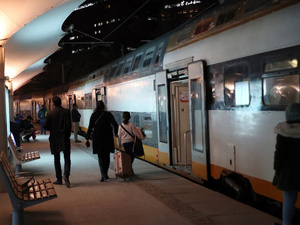 وزارة النقل واللوجيستيك تعلن مخططًا شاملاً لتفعيل الطابع الرسمي للأمازيغية في قطاع النقل