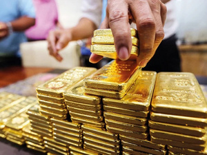 سعر أونصة الذهب يتجاوز 5 آلاف دولار لأول مرة في التاريخ سعر أونصة الذهب يتجاوز 5 آلاف دولار لأول مرة في التاريخ