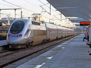 المكتب الوطني للسكك الحديدية أكثر من 250 ألف مشجع تنقلوا بالقطار خلال كأس إفريقيا 2025 المكتب الوطني للسكك الحديدية أكثر من 250 ألف مشجع تنقلوا بالقطار خلال كأس إفريقيا 2025