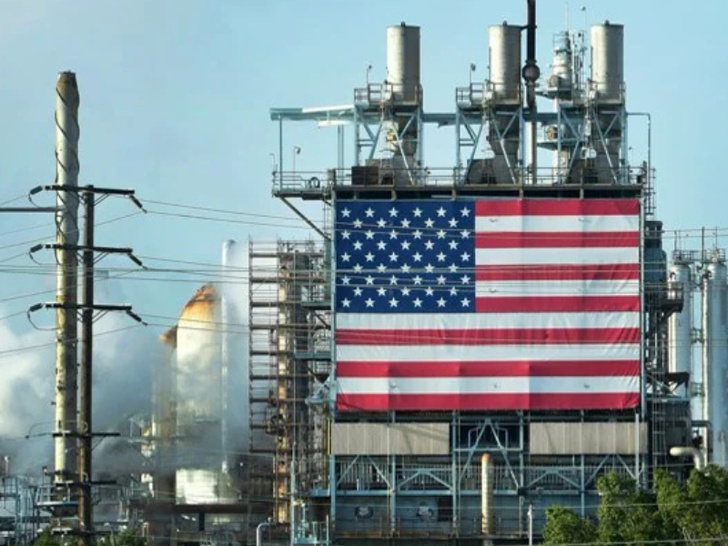 تراجع أسعار النفط بعد تصريحات ترامب حول إمكانية التوصل إلى اتفاق مع إيران تراجع أسعار النفط بعد تصريحات ترامب حول إمكانية التوصل إلى اتفاق مع إيران