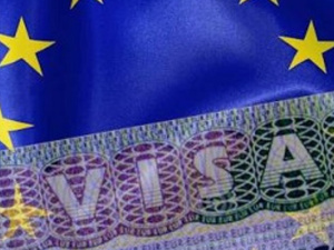 تفكيك شبكة للاتجار غير المشروع في مواعيد التأشيرات بالدار البيضاء تفكيك شبكة للاتجار غير المشروع في مواعيد التأشيرات بالدار البيضاء