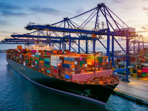 مسار بحري مباشر يعزز صادرات الخضر والفواكه المغربية نحو أوروبا مسار بحري مباشر يعزز صادرات الخضر والفواكه المغربية نحو أوروبا