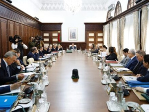 مجلس الحكومة يصادق على مشروع مرسوم لتعزيز المراقبة الداخلية وحكامة القطاعات الوزارية مجلس الحكومة يصادق على مشروع مرسوم لتعزيز المراقبة الداخلية وحكامة القطاعات الوزارية