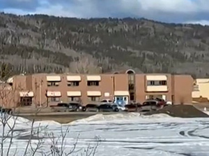 إطلاق نار مميت في غرب كندا يخلف 9 قتلى وعشرات الجرحى إطلاق نار مميت في غرب كندا يخلف 9 قتلى وعشرات الجرحى