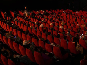 السينما المغربية تصمد في شباك التذاكر وتثبت جاذبيتها الجماهيرية