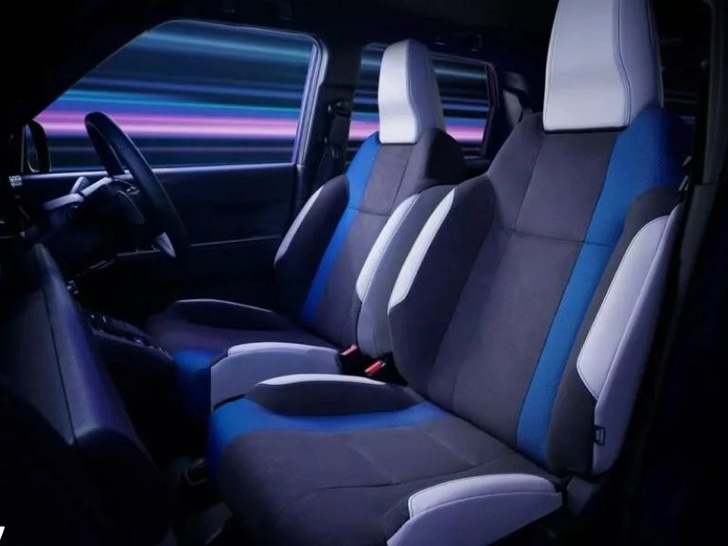 هوندا تكشف عن لمحة من سيارتها الكهربائية الصغيرة “سوبر ون” هوندا تكشف عن لمحة من سيارتها الكهربائية الصغيرة “سوبر ون”