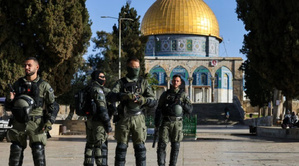 الجمعة الأولى من رمضان في الأقصى… حضور كثيف للمصلين وتشديد أمني إسرائيلي على مداخل القدس
