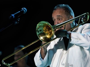 وداعًا لأسطورة السالسا… رحيل ويلي كولون عن 75 سنة وداعًا لأسطورة السالسا… رحيل ويلي كولون عن 75 سنة