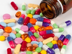 تحذير رسمي من مخاطر “حقن الريجيم” المروّجة على منصات التواصل تحذير رسمي من مخاطر “حقن الريجيم” المروّجة على منصات التواصل