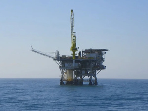 العملاق الأمريكي "Murphy Oil" يرسو بالمياه الأطلسية : صفقة استراتيجية للتنقيب عن الهيدروكربورات بالمغرب العملاق الأمريكي "Murphy Oil" يرسو بالمياه الأطلسية : صفقة استراتيجية للتنقيب عن الهيدروكربورات بالمغرب