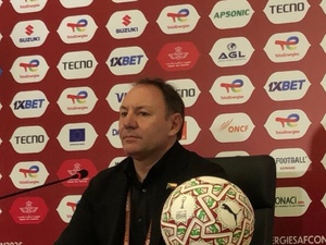 كوزين يودع منتخب جزر القمر برسالة مؤثرة بعد سنوات من الإنجازات