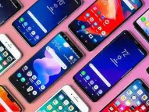 سوق الهواتف الذكية المستعملة: بين الوعي البيئي وضغط الأسعار سوق الهواتف الذكية المستعملة: بين الوعي البيئي وضغط الأسعار