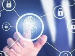 كيف نحمي بياناتنا الشخصية في زمن الاختراقات الرقمية؟