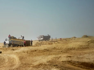 الدرك الملكي بطنجة يوقف شبكة سرقة الرمال شمال المغرب الدرك الملكي بطنجة يوقف شبكة سرقة الرمال شمال المغرب