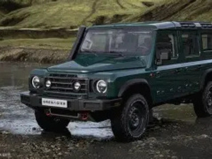 إينيوس جرينادير: مقاربة هندسية جديدة لسيارات الدفع الرباعي القوية