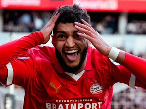 اللاعبون المغاربة يواصلون التألق في أوروبا اللاعبون المغاربة يواصلون التألق في أوروبا