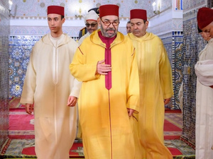 جلالة الملك محمد السادس يترأس حفلاً دينياً لإحياء ليلة القدر بالقصر الملكي في الرباط جلالة الملك محمد السادس يترأس حفلاً دينياً لإحياء ليلة القدر بالقصر الملكي في الرباط