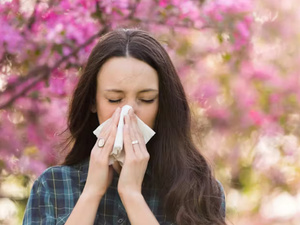 هل يمكن أن نصبح مصابين بالحساسية فجأة؟ ولماذا تظهر حساسية الربيع في سن متأخرة؟ هل يمكن أن نصبح مصابين بالحساسية فجأة؟ ولماذا تظهر حساسية الربيع في سن متأخرة؟