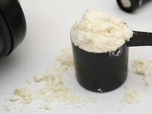 مشروبات الطاقة ومكملات ما قبل التمرين: هل تسرق نومك دون أن تشعر؟ مشروبات الطاقة ومكملات ما قبل التمرين: هل تسرق نومك دون أن تشعر؟