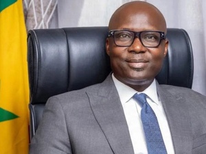 الاتحاد السنغالي يلتزم بالقوانين الدولية في أزمة كأس الأمم الإفريقية الاتحاد السنغالي يلتزم بالقوانين الدولية في أزمة كأس الأمم الإفريقية