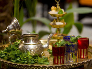 المغرب يهيمن على 15% من صادرات الشاي الصيني ويعزز موقعه كأكبر مستورد