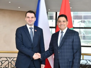 وزير خارجية التشيك ينوه بالتقدم التنموي الذي يشهده المغرب وزير خارجية التشيك ينوه بالتقدم التنموي الذي يشهده المغرب