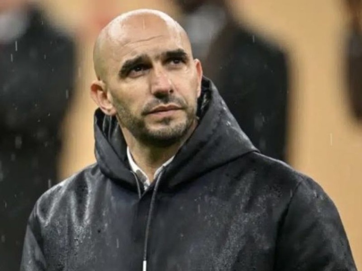 ظهور الركراكي الإعلامي يثير جدلاً حول توقيت وحساسية المرحلة الحالية للمنتخب ظهور الركراكي الإعلامي يثير جدلاً حول توقيت وحساسية المرحلة الحالية للمنتخب